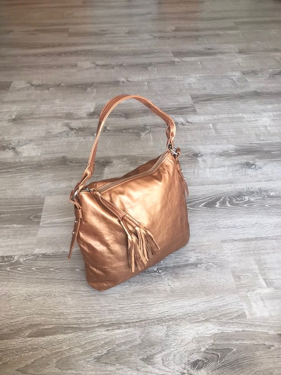 trendy leather purses
