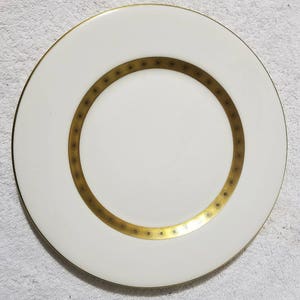 Salad Plate, Castleton (USA) China, Golden Classic Pattern