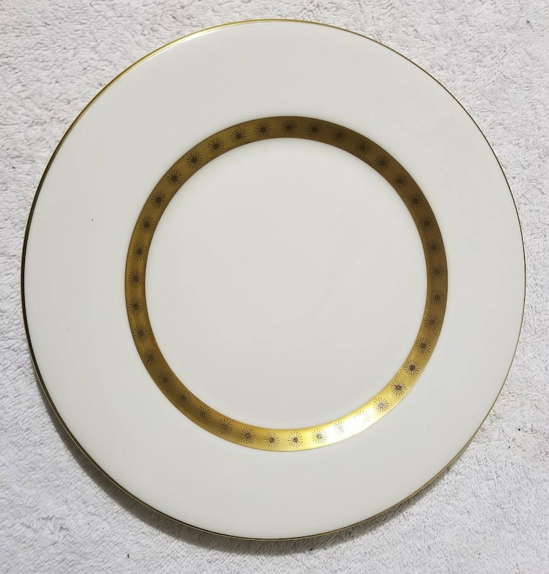 Castleton Golden Classic Pattern Bread and Butter Plate China USA