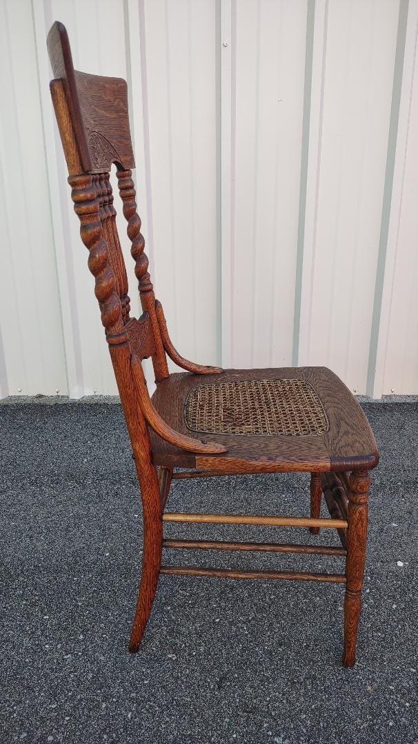 Antique Oak Press Back Barley Twist Chair. Circa: 1890 to 1910