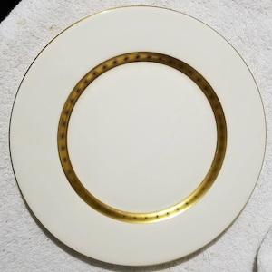 Dinner Plate, Castleton (USA) China, Golden Classic Pattern
