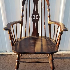 Antique/Vintage Windsor Arm Chair, circa 1940s - Free Shipping