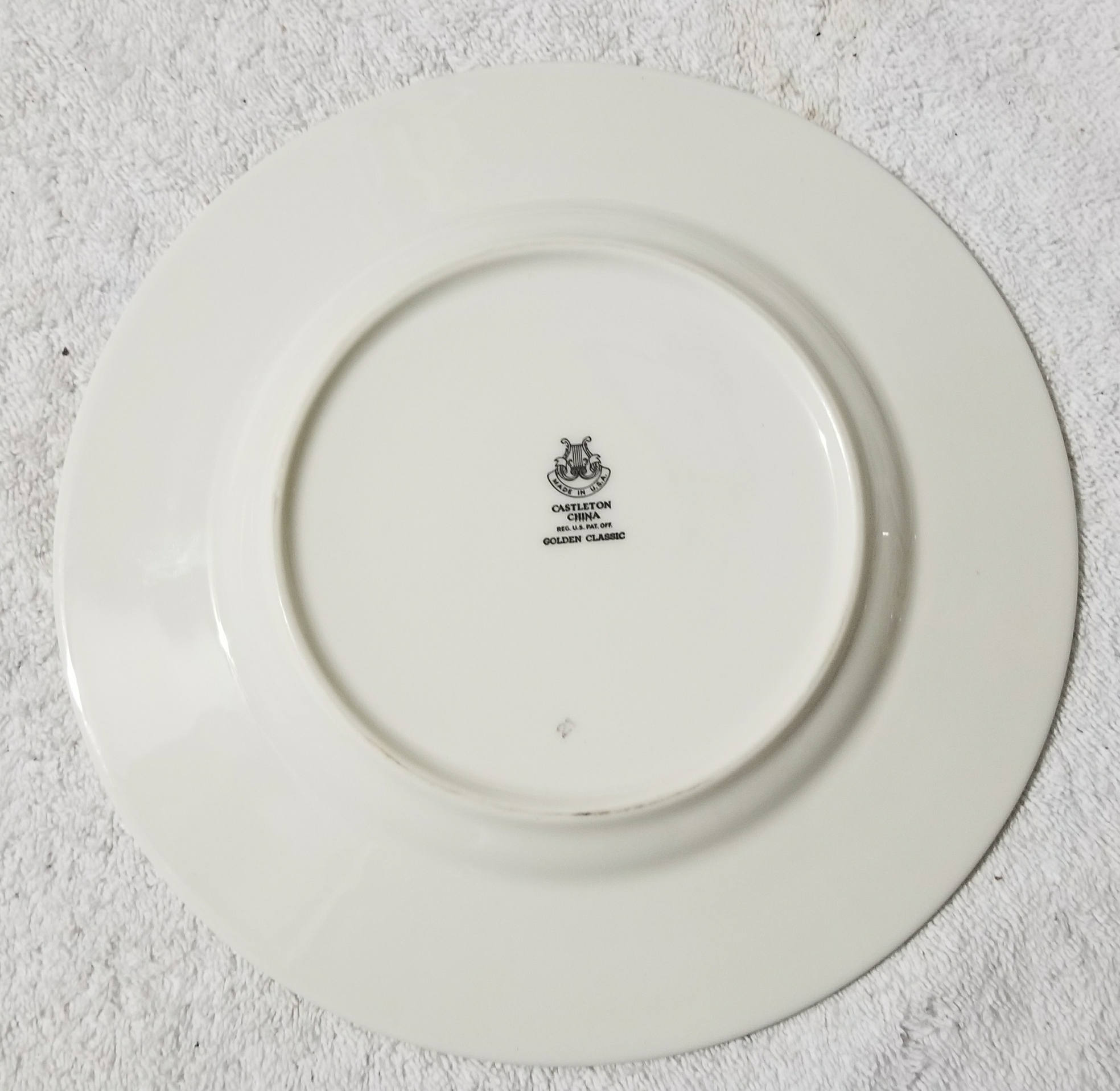 Bread and Butter Plate, Castleton (USA) China, Golden Classic Bread and Butter Plate, Castleton (USA) China, Golden Classic
