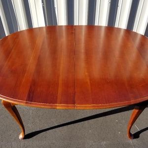 Vintage Dining Table, Queen Anne Style, possible Tell City