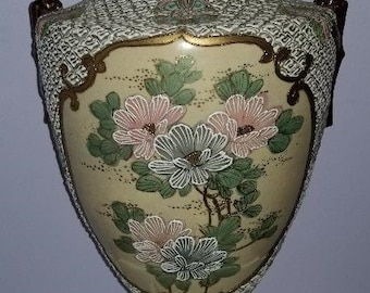 Vintage/Antique Satsuma Vase - FREE SHIPPING