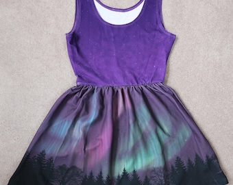 Northern Lights - Size XS / Extra Small - Sleeveless Aurora Borealis Night Sky Dress in Purple
