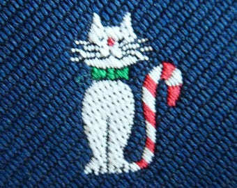 Vintage 1980 Alynn of Stamford, Conn. "CANDY CANE CATS" on Navy Blue Christmas Holiday Trad / Ivy League Emblematic Club Neck Tie.