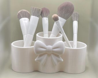 Rangement des pinceaux de maquillage