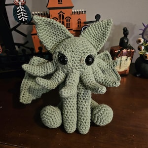 Pattern only: CAThulu Amigurumi