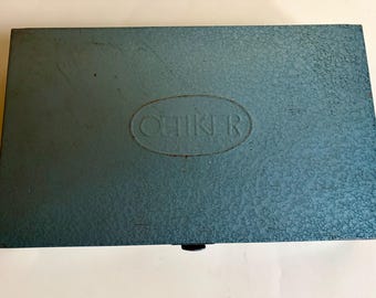 Boîte à outils vintage Oetiker en métal vert martelé, organisateur industriel en acier, décoration de garage rétro, coffret mécanique vide