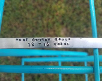 Bracelet manchette personnalisé en métal estampé de 3/8 po.