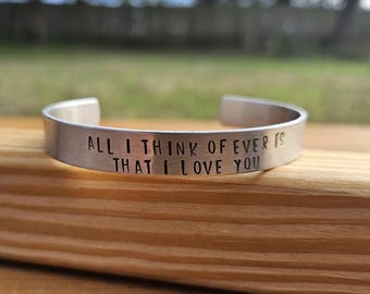 Tout ce à quoi je pense, c'est que je t'aime - Bracelet en métal estampé F. Scott Fitzgerald - Les Belles et les Damnés