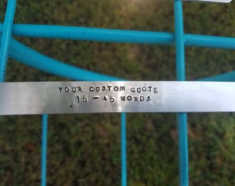 Bracelet manchette personnalisé en métal estampé de 5/8 po.