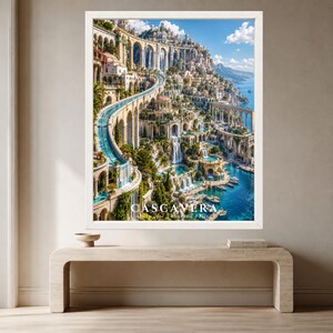 Puede incluir: Una impresi&oacute;n de arte mural enmarcada que representa una ciudad costera construida en acantilados con cascadas, acueductos de piedra y agua azul. El texto CASCAVERA City of a Thousand Falls est&aacute; impreso en blanco en la parte inferior central.
