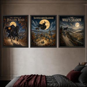 K&ouml;nnte beinhalten: Ein Set aus drei gerahmten Wandbildern mit Dark-Fantasy-Motiven. Das linke Bild zeigt einen kopflosen Reiter auf einem Pferd mit dem Text The Rider of Hollow Road. Das mittlere Bild zeigt eine Hexe, die &uuml;ber ein Dorf fliegt, betitelt The Witch Above Blackwood. Das rechte Bild zeigt einen Wolf auf einem H&uuml;gel, betitelt The Wolf's Shadow.