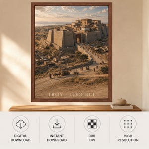 Puede incluir: Una impresi&oacute;n de arte mural enmarcada que representa una antigua fortaleza de piedra con muros altos y una entrada cerrada, en un paisaje seco. El texto TROY 1250 BCE est&aacute; impreso en la parte inferior. La escena incluye figuras y carros en un camino.