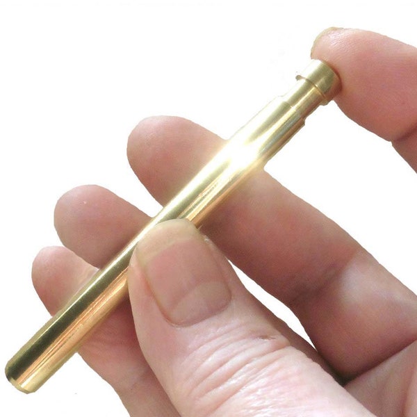 Self cleaning USA Brass finest quality one hitter tobacco / Dugout pipe
