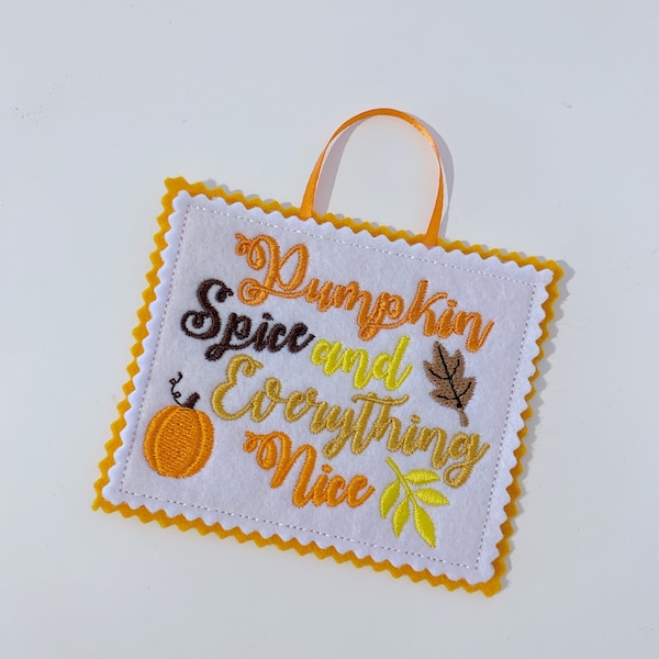 Halloween hanging tree decoration ornament / pumpkin spice & everything nice