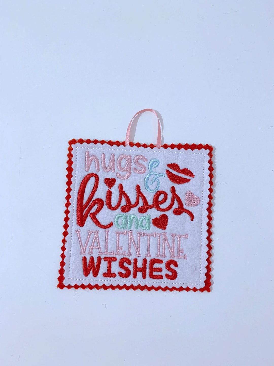 Dangly Hanging Hugs & Kisses Sign Decoration / Valentines / Day / Twig ...
