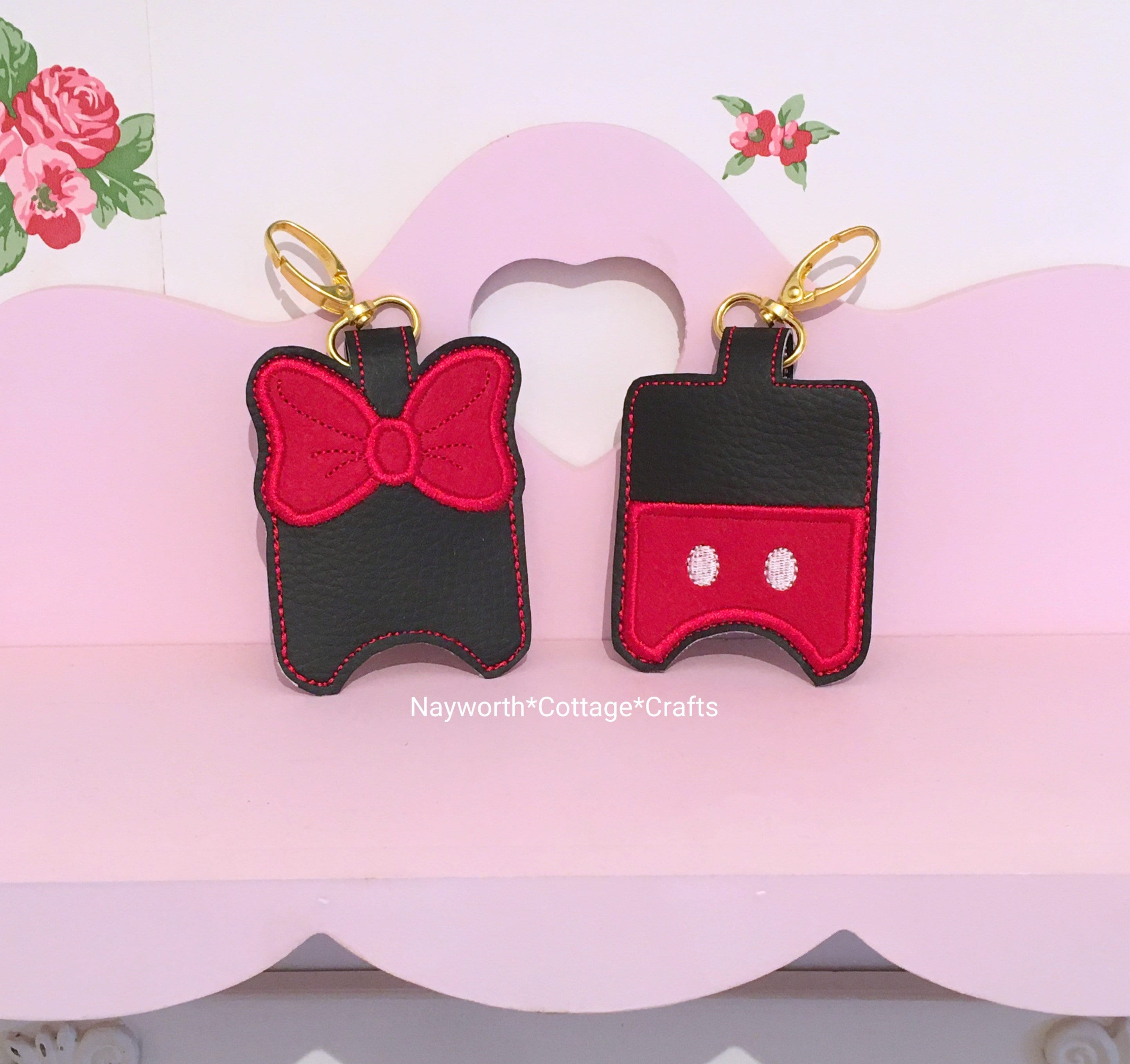 Replica Louis Vuitton Monogram Canvas Bag Charm e portachiavi Topolino  Minnie Mouse rosso in vendita con un prezzo economico nel negozio di borse  false