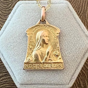 Antike Halskette Unserer Lieben Frau von Lourdes: 18K Gold Filled FIX französischer religiöser Schmuck