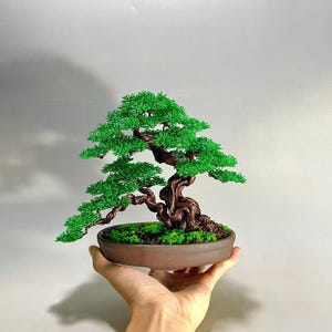 Bonsai in filo di rame, mini scultura ad albero / Alluminio colorato con dettagli metallici / Vaso in ceramica smaltata, altezza 20 cm