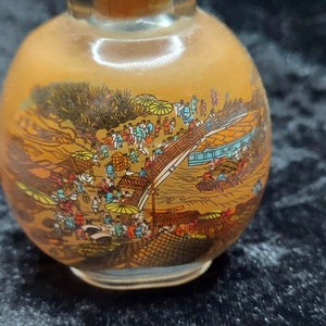 Mid 20th. Century Chinese Reverse Painted Glass Snuff Bottle, Flowers —  East2West Furniture