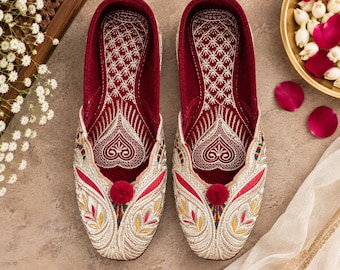 Handmade Embroidered Punjabi Jutti, Maroon Bridal Khussa, Indian Wedding Flats
