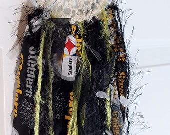 5 inch Game day Steelers wallhanging , Babys Nursery , Baby Shower Gift,Kids' &Baby Fashion