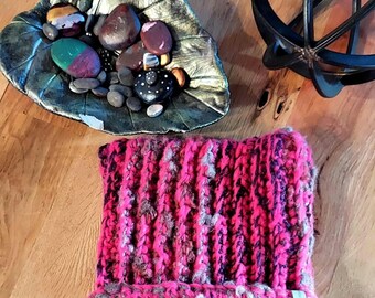 Pussy Hat, Woman's Cat hat,Woman's Pink Pussy Hat,  Knit Winter Hats, Project Pussy Cat, International Woman's Day