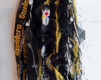5 inch Game day Steelers wallhanging , Babys Nursery , Baby Shower Gift,Kids' &Baby Fashion