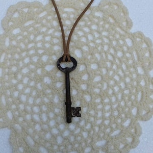 Recycled jewelry, Vintage Skeleton Key necklace, Hippie jewelry ,Boho chic , image 4