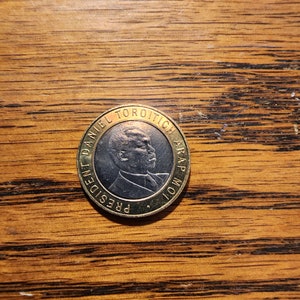 1994 Kenya 10 Shillings  inv