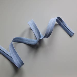 Chambray Light Denim Blue Fold Over Bias Binding - sold by the metre , UK SELLER (D10)