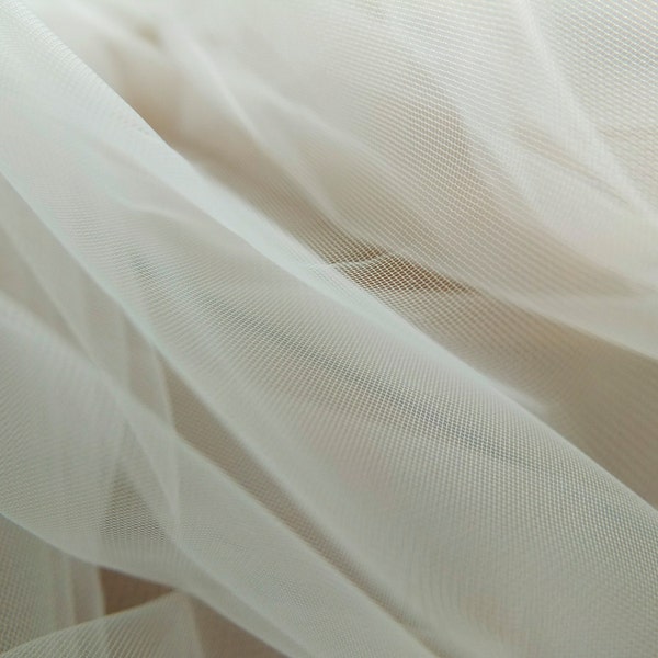 Super fine soft ivory off white colour illusion tulle fabric 150cm wide - very delicate mesh - sold by the metre - underskirt, veil (H2)