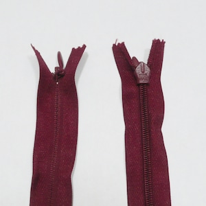 Fermeture éclair invisible OPTI rouge bordeaux 55 cm de long (équivalent à YKK) (K3)