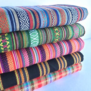 Tessuto jacquard arazzo riciclato - Materiale multicolore intrecciato - 5 disegni