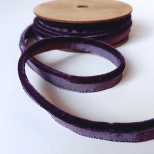 Soft Velvet flanged insert piping cord 5mm diameter 13 colours sold by the metre Purple