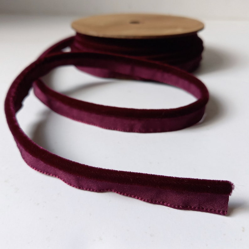 Soft Velvet flanged insert piping cord 5mm diameter 13 colours sold by the metre Burgundy