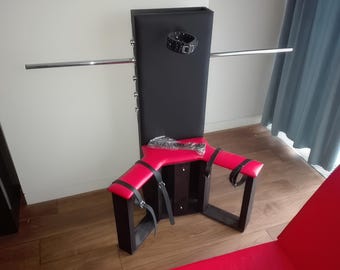 Silla de bondage BDSM, silla de sujeción para adultos, muebles fetichistas, asiento de bondage con esposas, equipamiento para mazmorras BDSM.