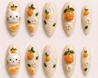 Kawaii 3D Katzen-Orangen-Press-On-Nägel | Zitrus-Gänseblümchen-Cottagecore-Nägel | Niedliches Sommer-Frucht-Nageldesign | Handgemachte, wiederverwendbare künstliche Nägel TR0909