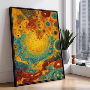 Könnte beinhalten: Ein rechteckiges Wandbild in einem schwarzen Rahmen mit einer abstrakten Komposition aus dichten, farbenfrohen Punkten. Das Kunstwerk zeigt eine lebendige Palette aus Gelb, Türkis, Rot und Orange, angeordnet in wirbelnden Mustern.