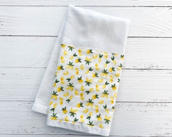Lemons Hand Towel | Citrus Fruit Dish Towel | Kitchen or Bathroom Hand Towel | Summer Hostess Gift | Housewarming Gift | Ready to Ship