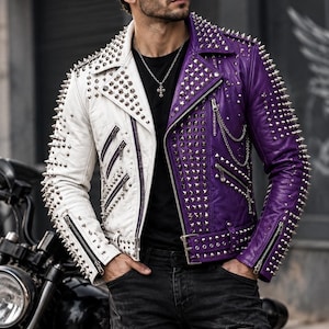 Chaqueta de cuero para hombre, morada y blanca, estilo motero, abrigo punk gótico, chaqueta rockera con pinchos, hecha a medida.