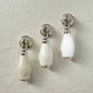 Tiradores de cerámica para armarios / Blanco crema y craquelado / Apto para todo tipo de armarios de hasta 25 mm de grosor