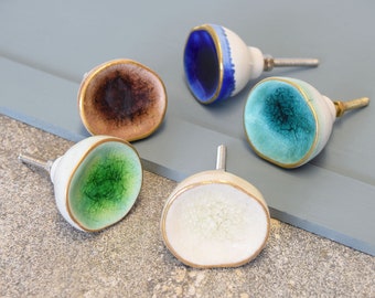Crackled Cupboard Door Knobs. Ceramic Porcelain | Available in blue, turquoise, brown, green and white with gold edge detail
