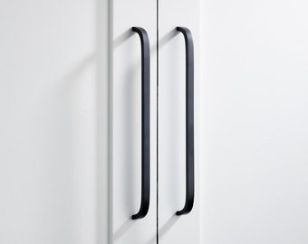 Brass Cabinet Door Handles | Black door handles | Suitable for kitchen appliance doors | Great on cabinet doors, cupboards and kitchen units