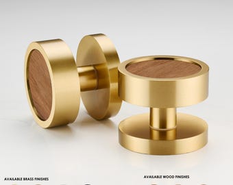 Mosiężne gałki do drzwi z wpuszczanym zamkiem i wkładką drewnianą | Okucia do drzwi wewnętrznych (para)