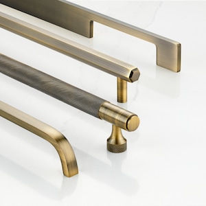 Brass Antique Gold Pull Handles for Cabinet Doors. Multiple Sizes available | Work great on cabinet doors, cupboards and kitchen units