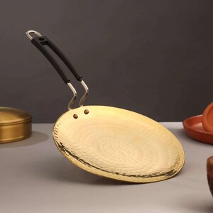 Brass Hammered Tawa for Roti & Chapati, Handmade Indian Brass Griddle, Traditional Flat Pan with Long Handle